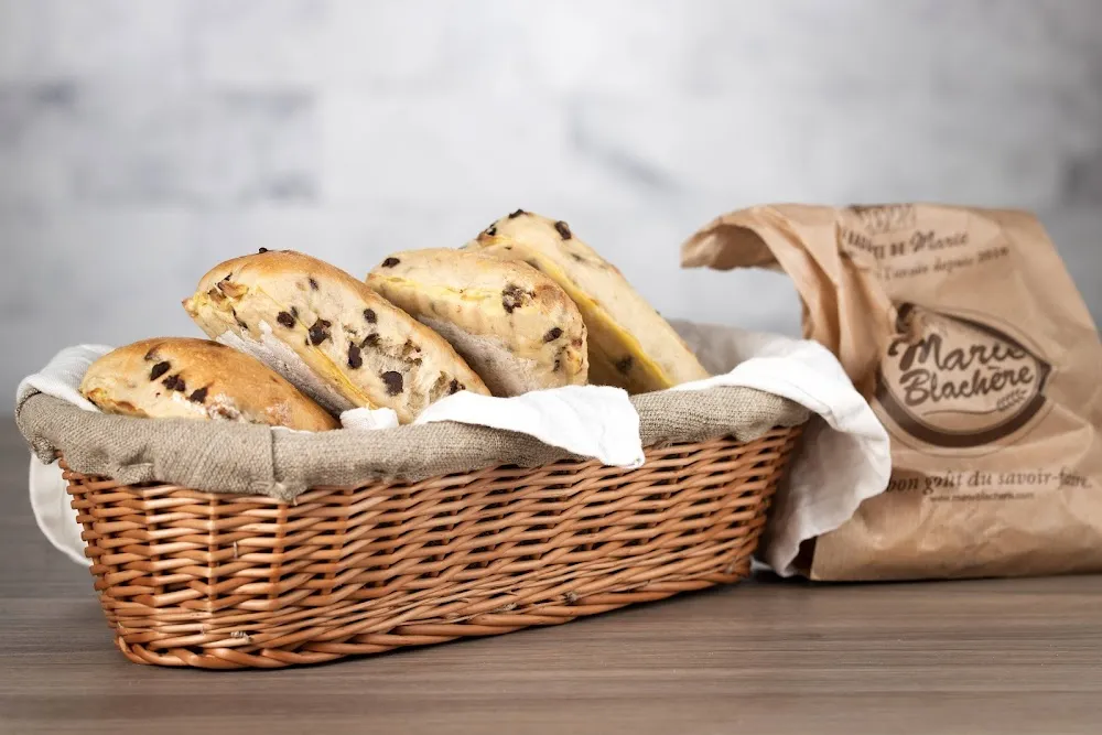 Petit Pain Au Chocolat