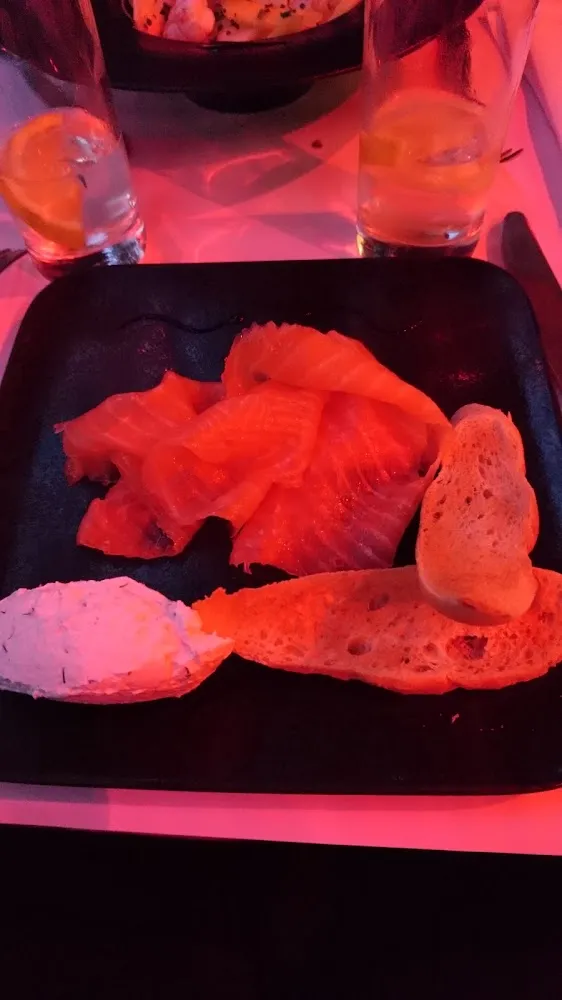 Saumon Fumé Sauce Citronnée