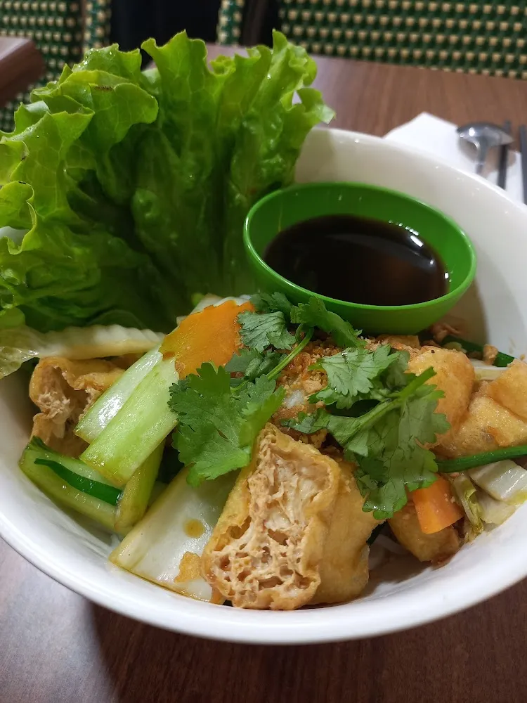 Soupe de Pâtes de Riz Aux Légumes Sans Bouillon