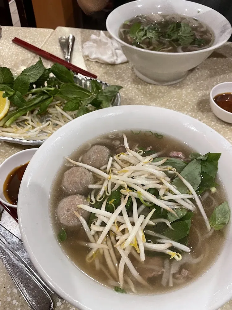 Pho Avec Boulettes de Bœuf
