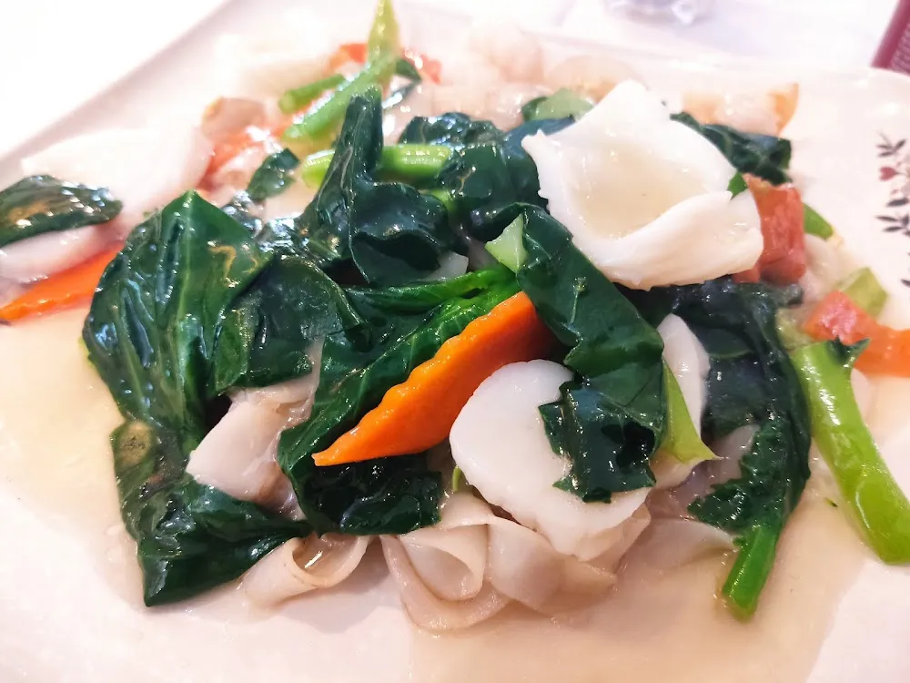 Pâtes de Riz Sauté Aux Fruits de Mer