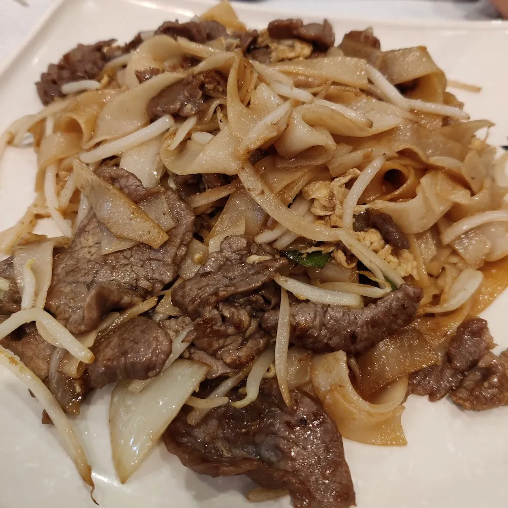 Pâtes de Riz Sautées Au Boeuf