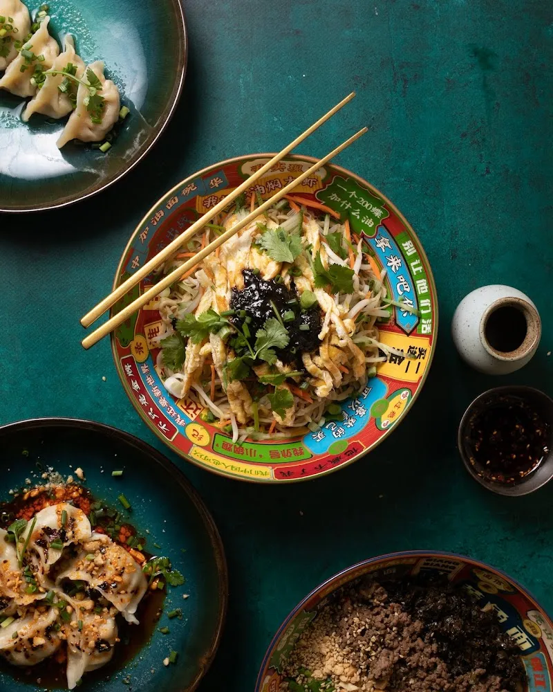 Nouilles Au 7up Froides Sichuan Végétalien Sans Soupe 四川凉拌面