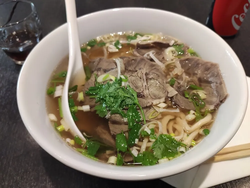 Soupe de Nouille Au Bœuf