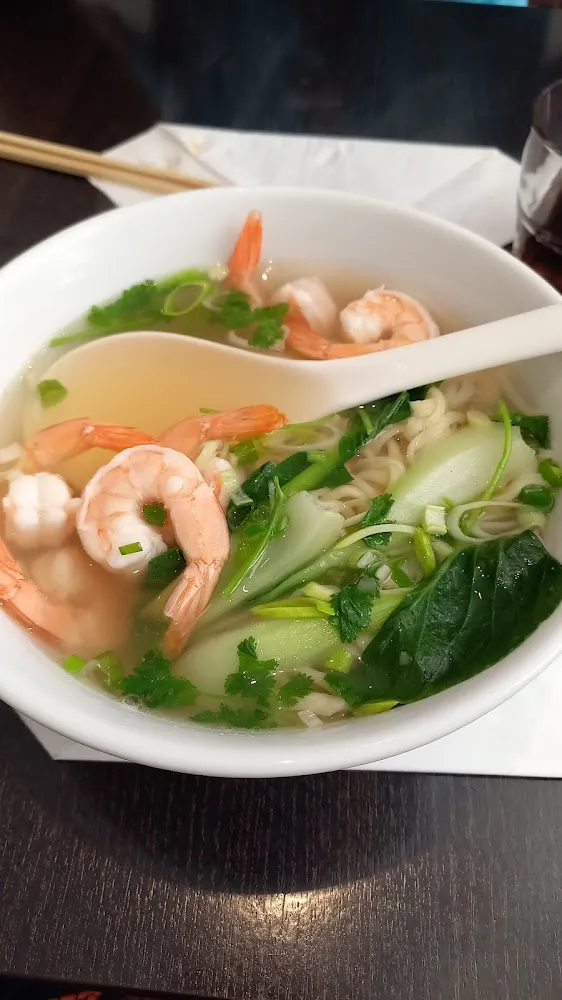 Soupe de Nouilles Au Crevettes