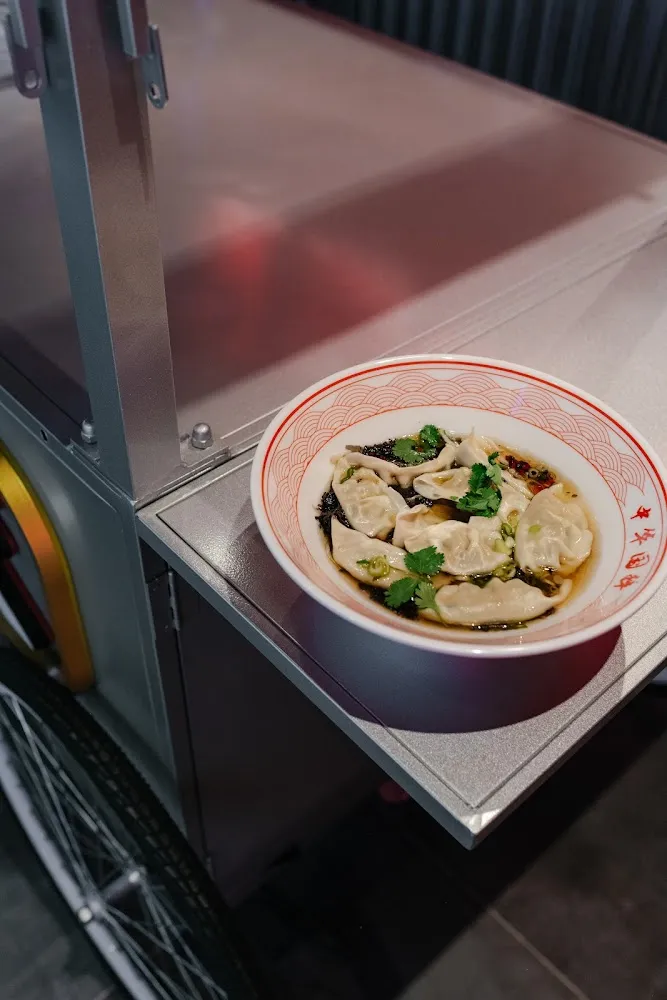 soupe raviols au porc 紫菜虾米猪水饺