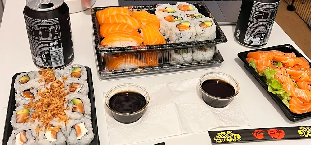 Plat Japonais À Emporter