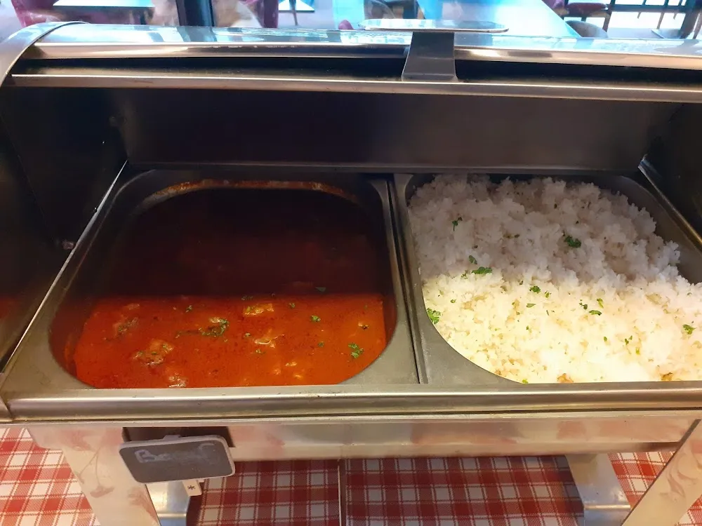 Bœuf En Sauce Riz Nature