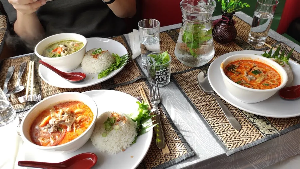 Curry Vert Poulet Curry Rouge Canard Curry Rouge Boeuf