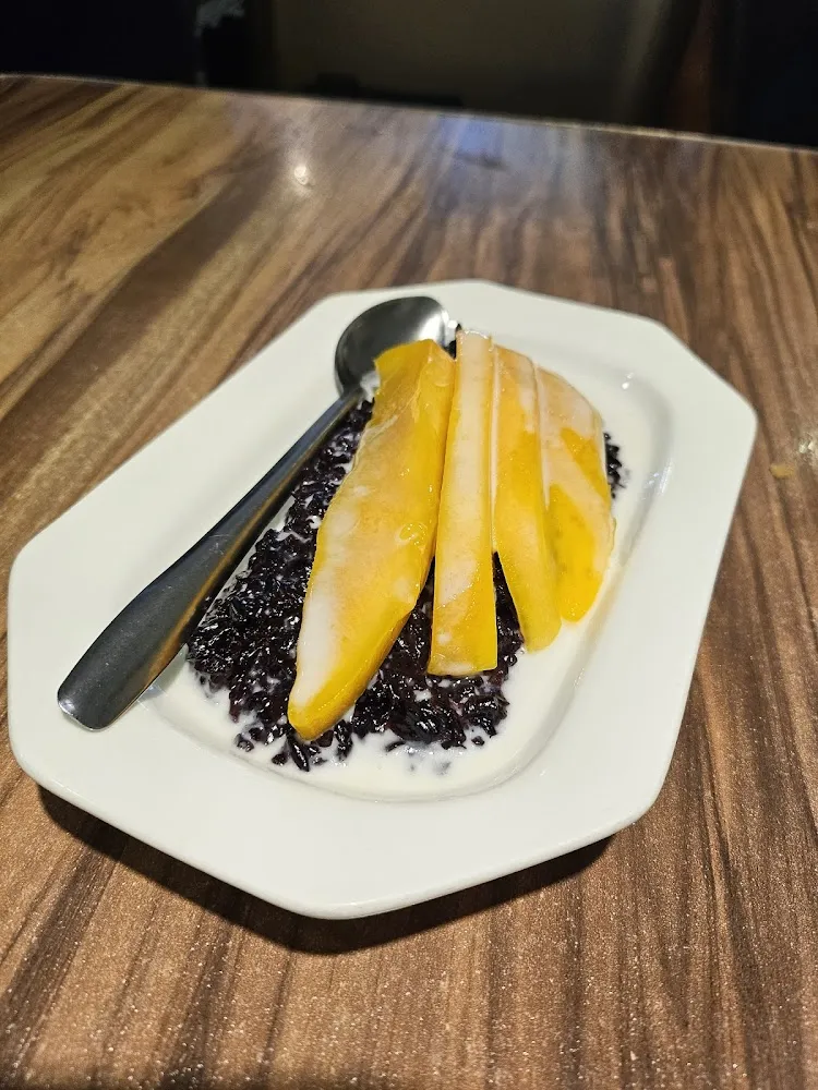 Durian Sur Riz Gluant Et Lait de Coco