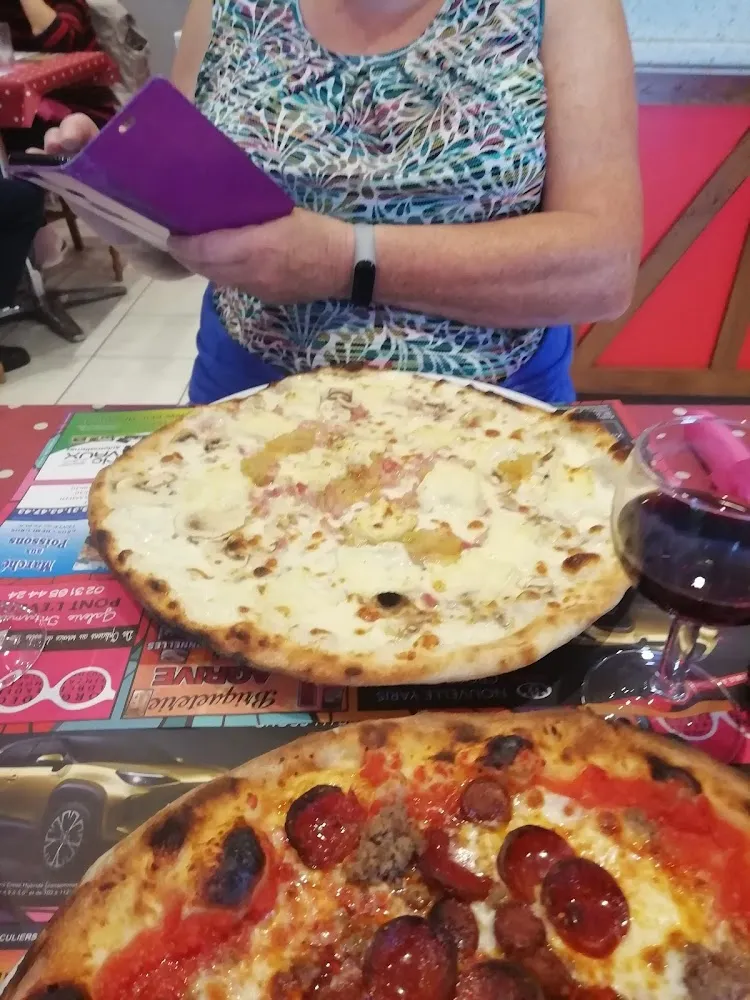 Pizza Au Pont L Évêque