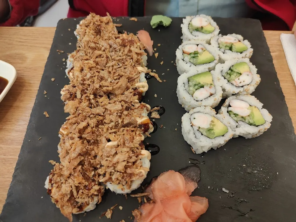 Crispy Saumon Cuit Roll