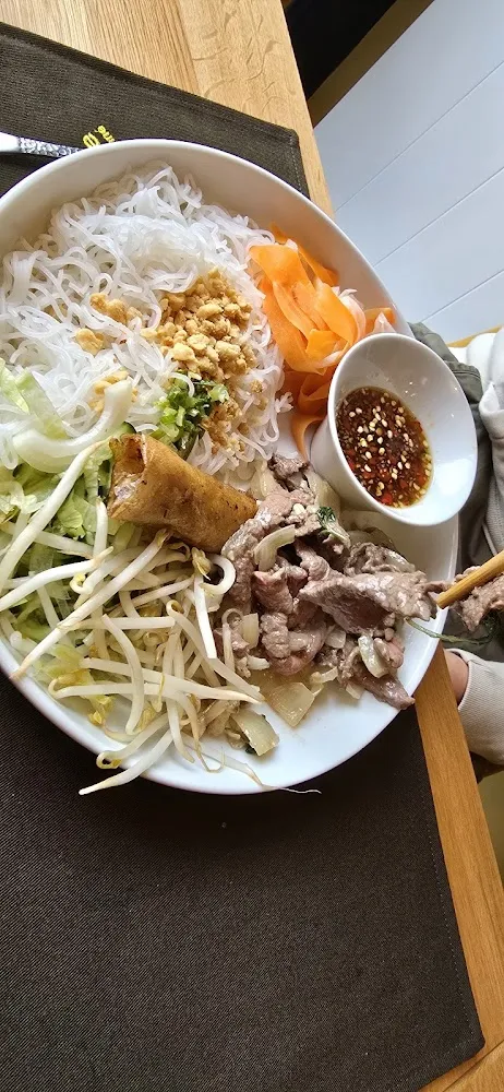 Bo Bun - Vermicelles de Riz Au Porc Ou Boeuf