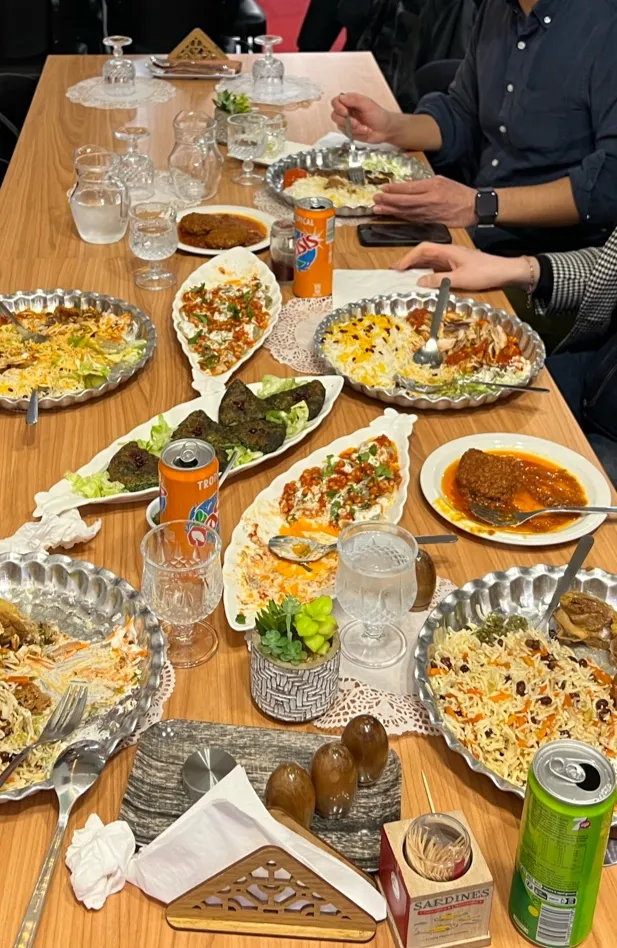 Samtlige Forretter - Lidt Af Hvert