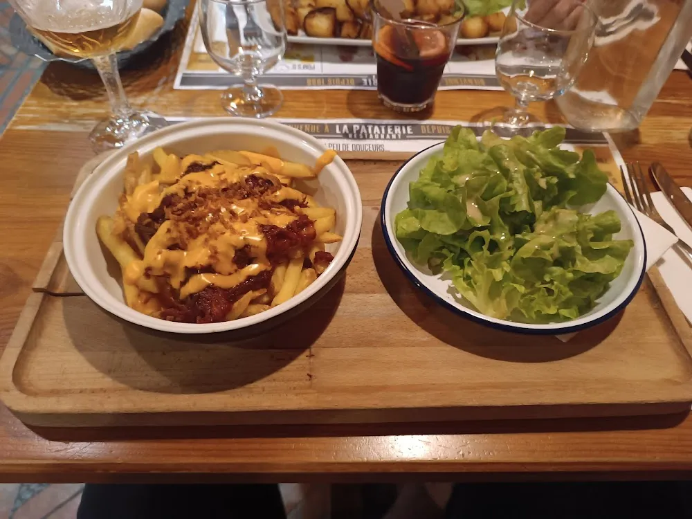 Frites Sauce Cheddar