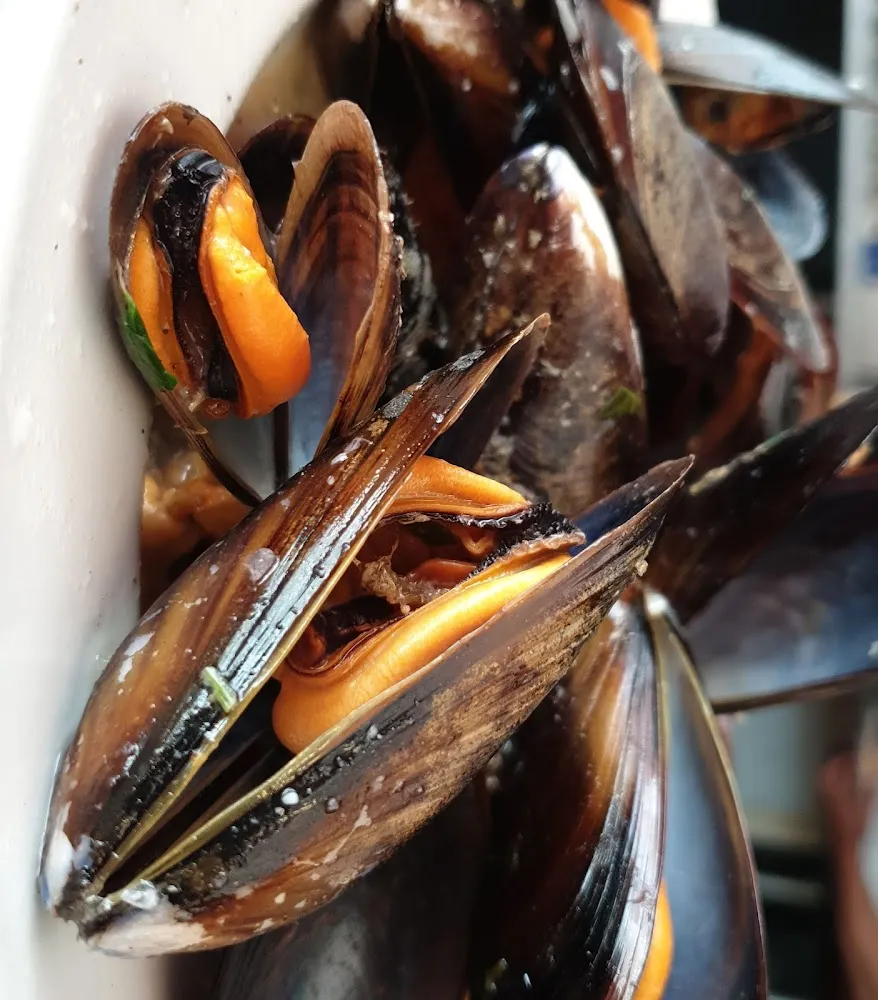 Moules Frites Tous les Vendredi