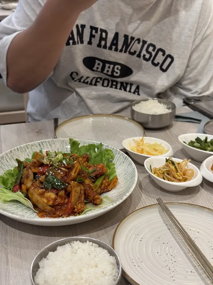 Tranches de Porc À la Vapeur Avec Kimchi Huîtres