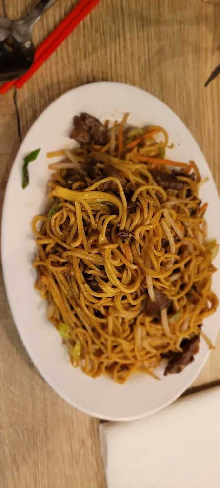 Nouilles Sautées Au Boeuf