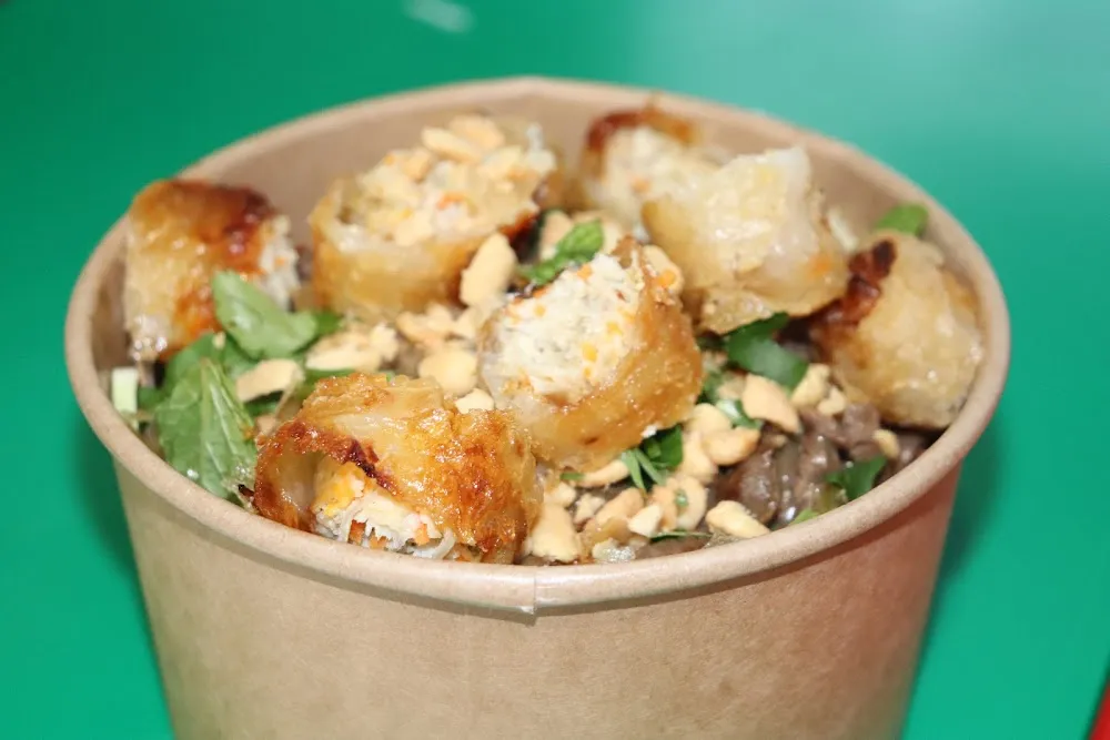 Salade de Nems Thaï Boeuf