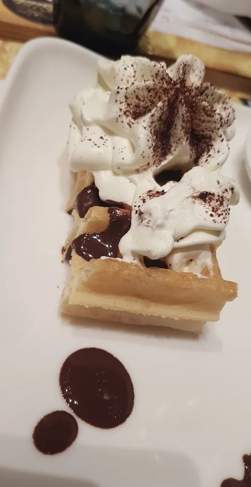 Dessert Demi-gaufre Chocolat Chantilly