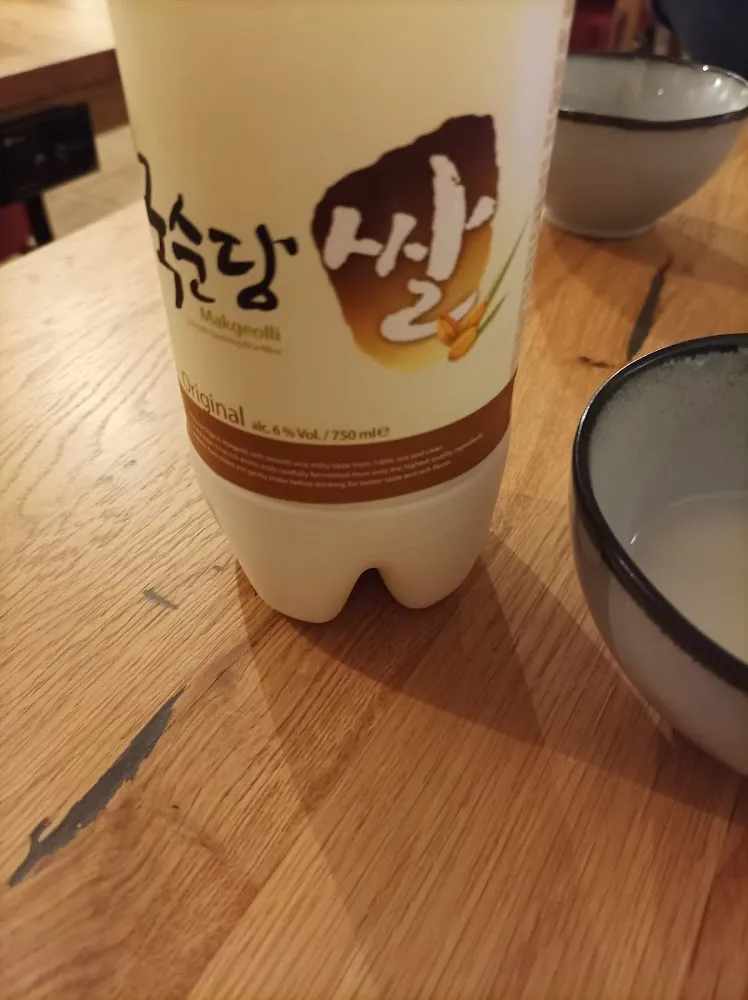makguolli - 막걸리