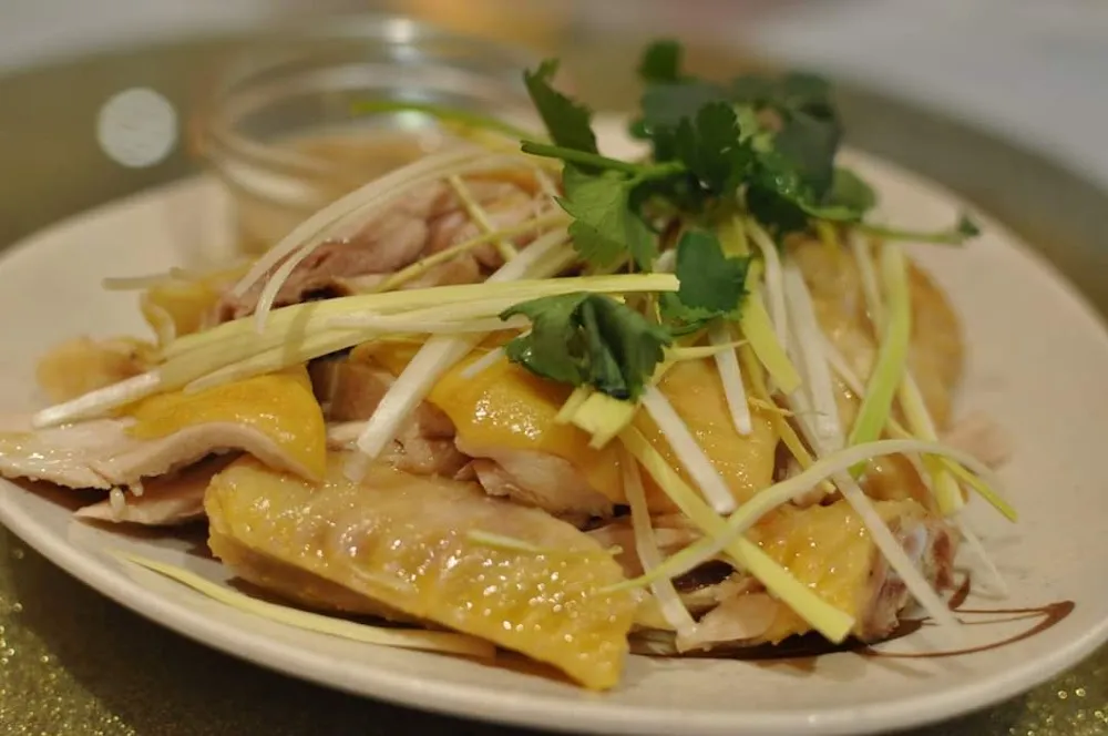 貴妃雞 半隻 Poulet Du Chef À la Vapeur Demi Steamed Chef's Chicken Half Chicken