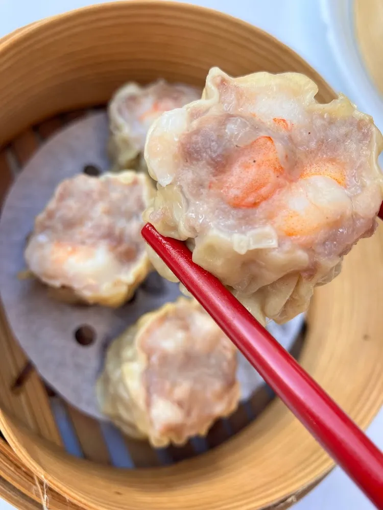 燒賣 Raviolis Au Porc Et Crevettes Siu Mai