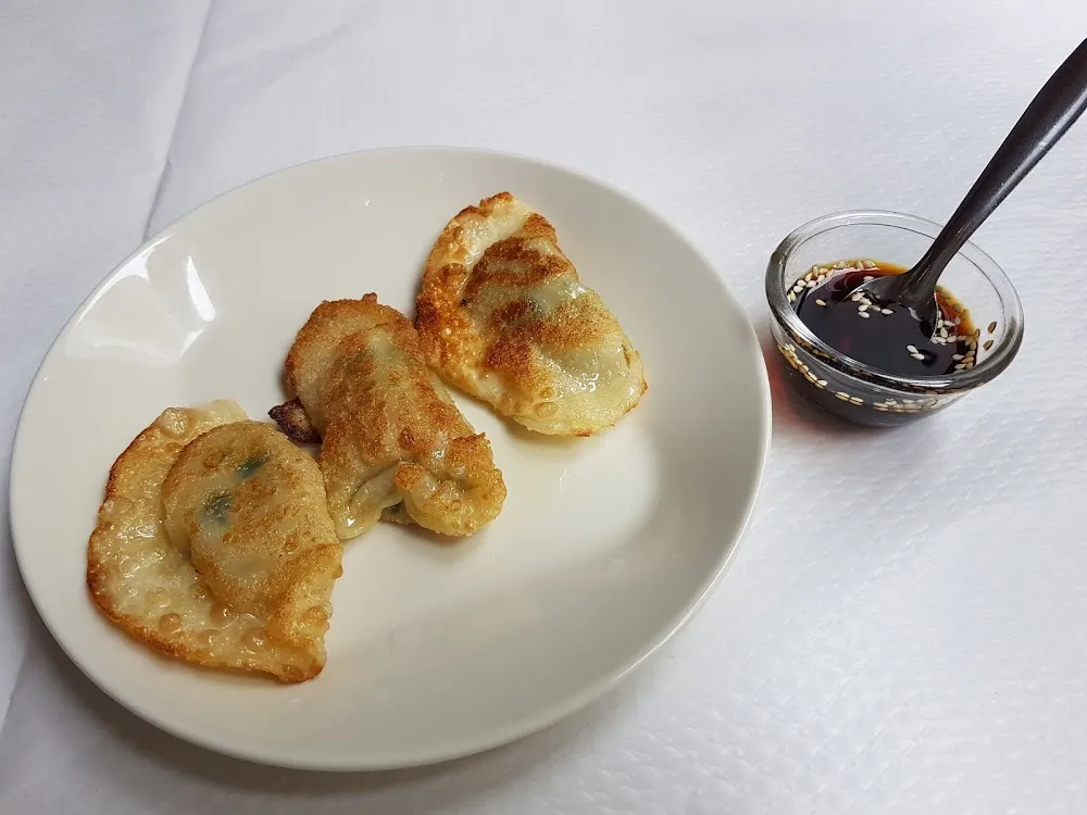 Raviolis Coréens Au Porc Et Aux Légumes Faits-maison 8 Pièces