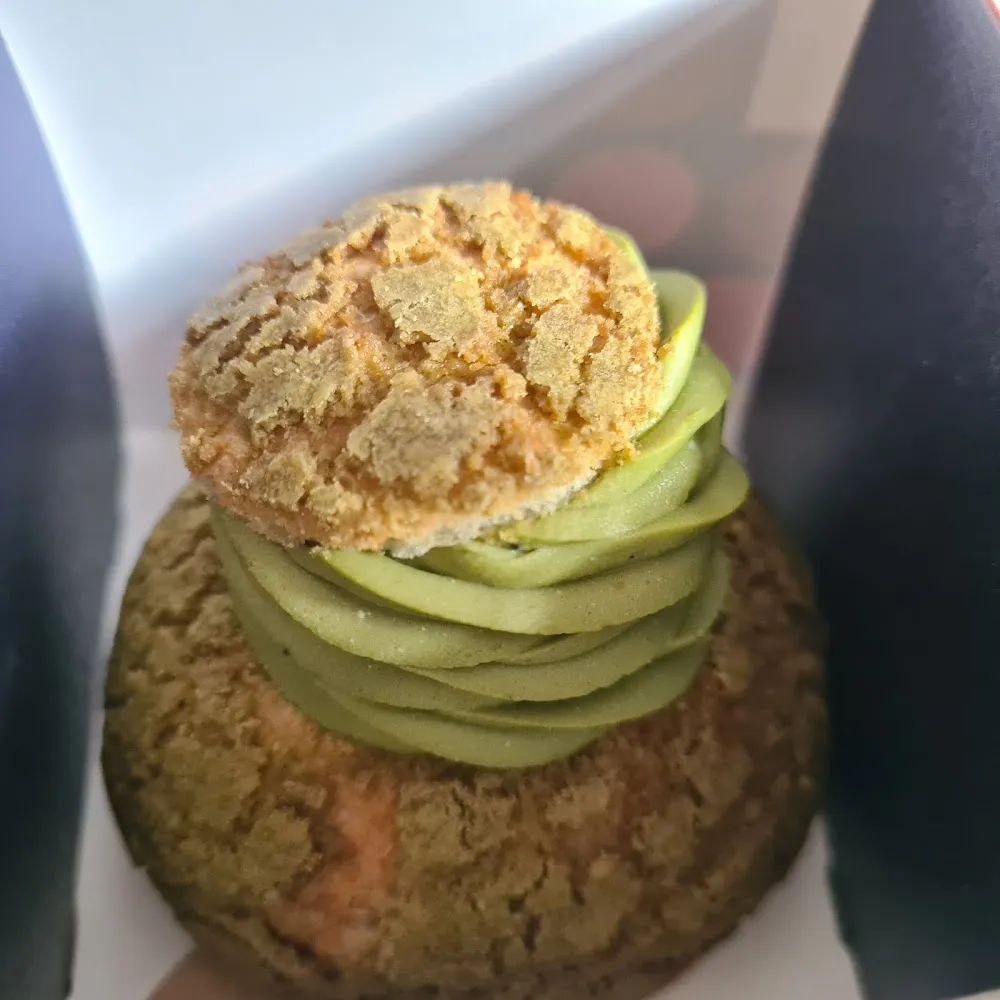 Religieuse Au Thé Matcha Menthe Poivrée