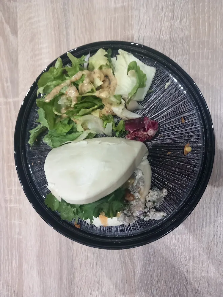 Chausson Au Thon Tiède Avec Coriandre