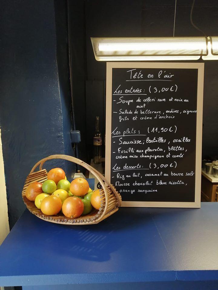 Tête en l'air - Scan Menu 4