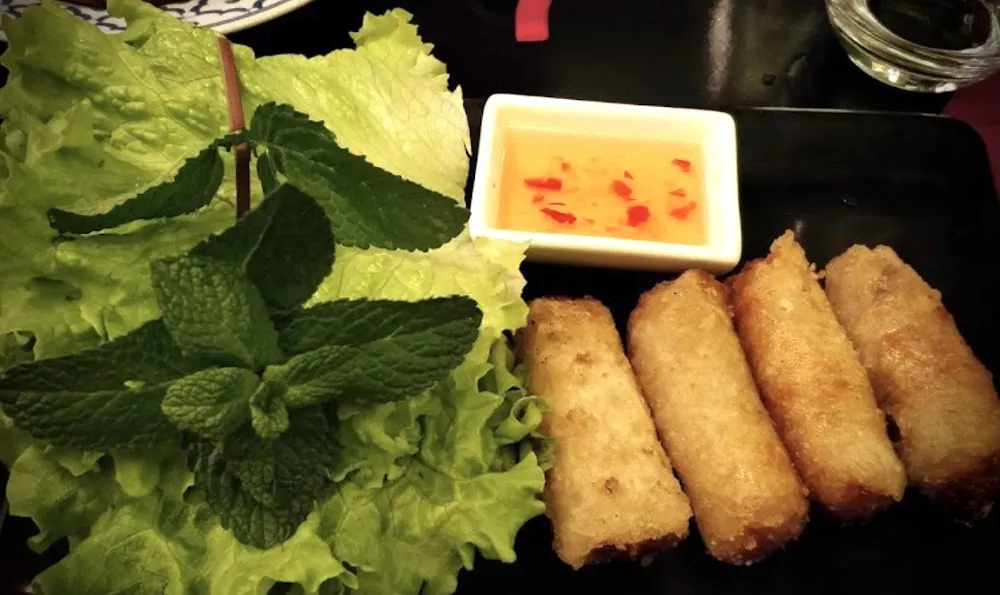 4 Nems Croustillants Aux Poulet 4p