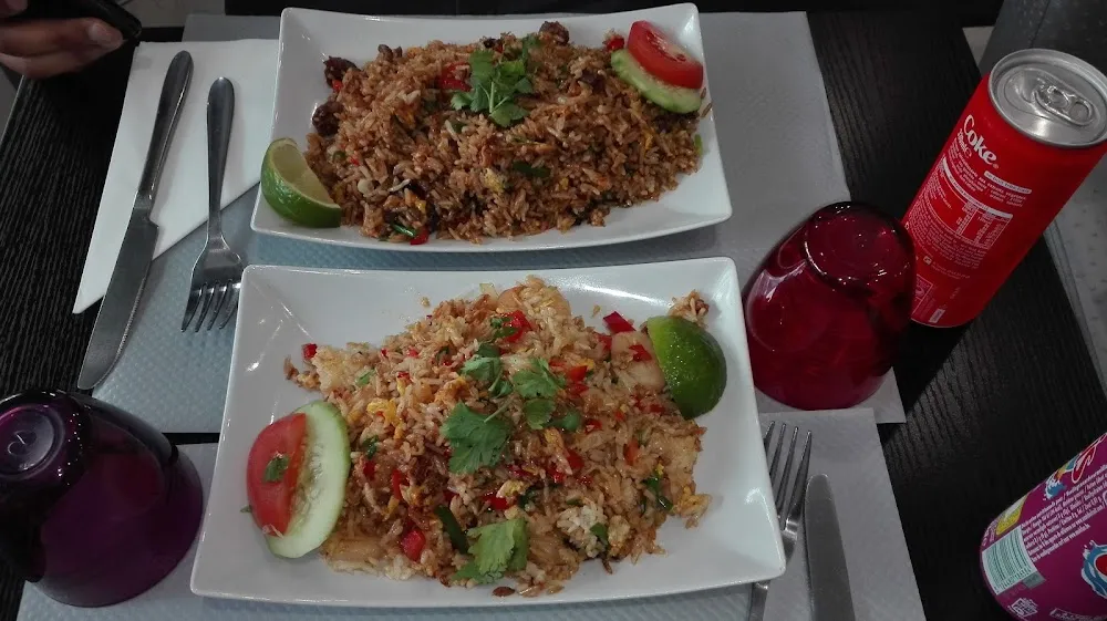 Riz Sauté Aux Crevettes Riz Sauté Au Boeuf