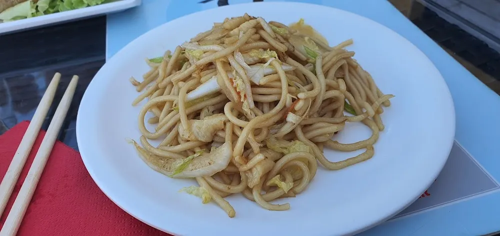 Nouilles Sautées Aux Poulet Curry