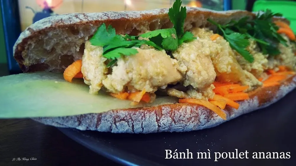 Bánh Mì Titan Baguette Entière Non Coupée