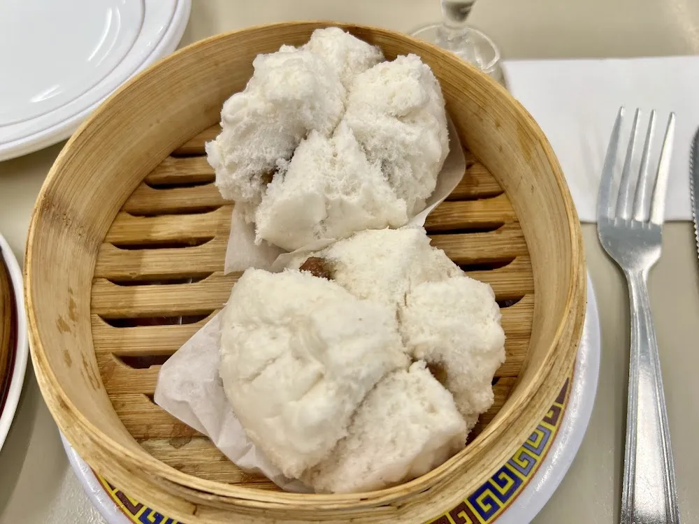 Croissants de Porc Et Crevettes À la Vapeur