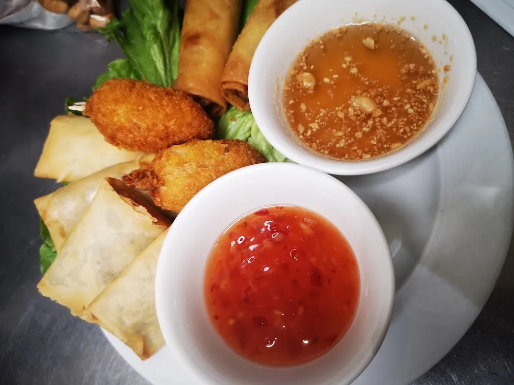 Hors d'œuvre Vieng Siam Pour 2 Personnes