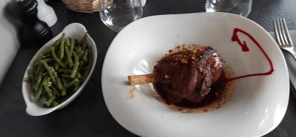 Souris d'agneau Braisée Et Caramélisée