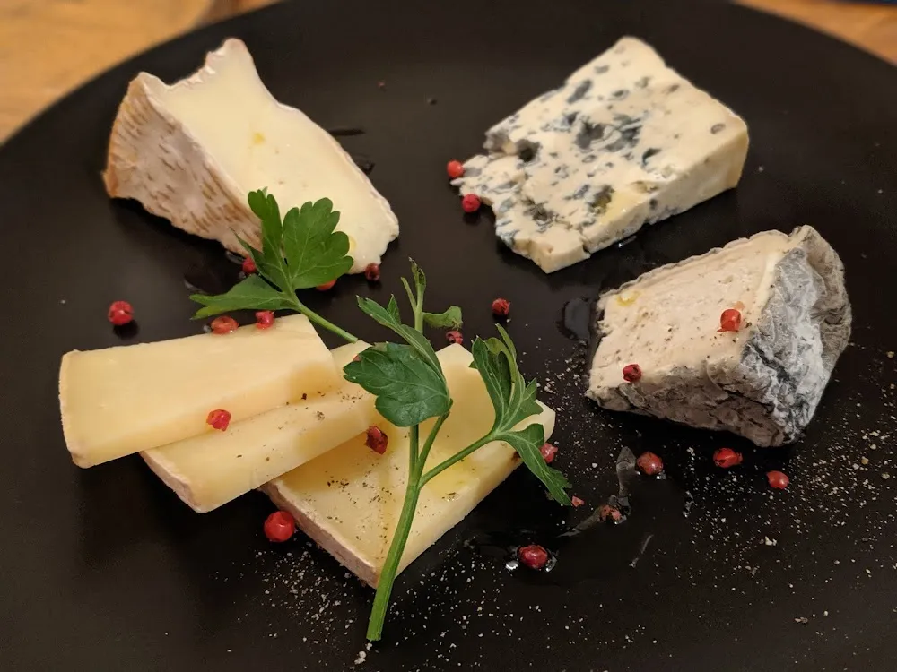 チーズ盛り合わせ