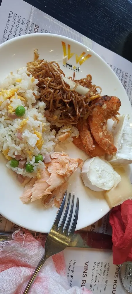 Mélange Crevette Sel Et Poivre Saumon Chèvre