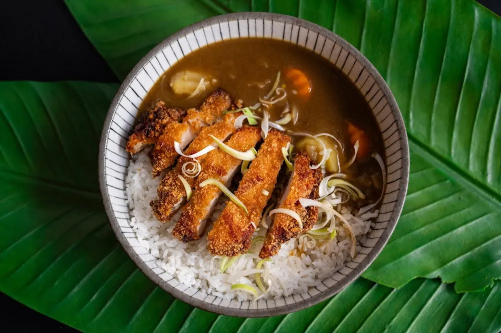 Katsu Curry Poulet Ou Tonkatsu Curry Porc