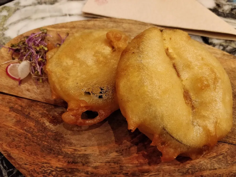 Beignets Aux Aubergines Farcies